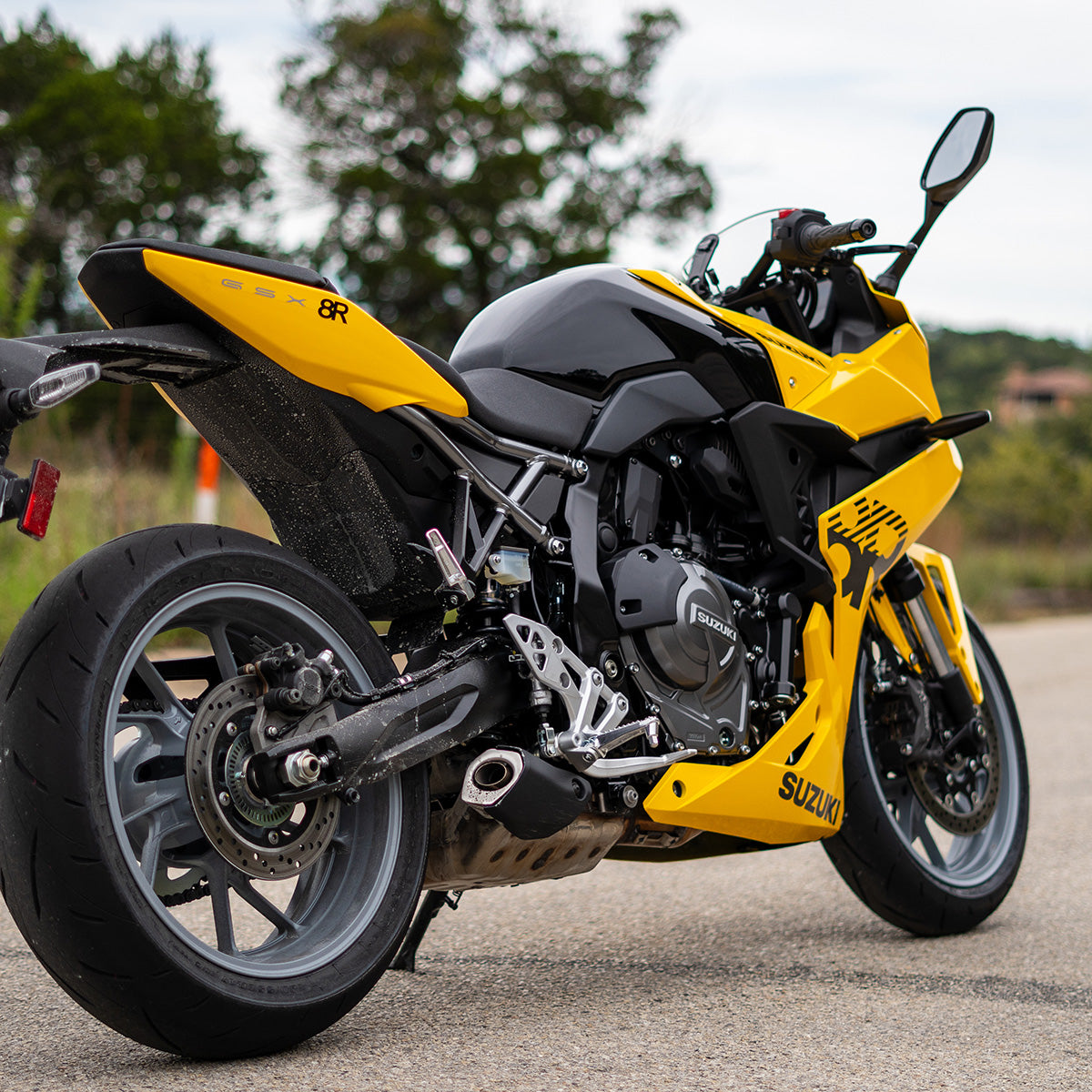 GSX-8R Giveaway Detail – YN MOTO