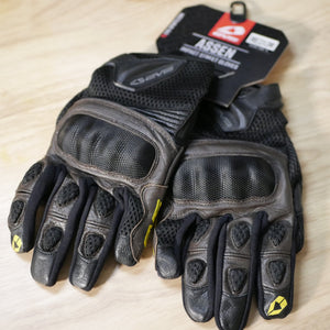 EVS Sports Assen Street Gloves Retail Packaging