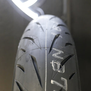 Bridgestone Battlax Hypersport S22 Tires (Front)  Close Up