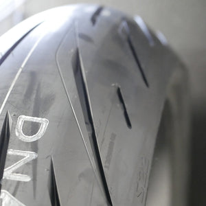 Bridgestone Battlax Hypersport S22 Tire (Rear) Close Up View