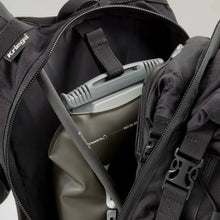 Load image into Gallery viewer, REV&#39;IT! Arid 9L H2O Backpack