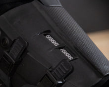 Load image into Gallery viewer, EVS RS9 Knee Brace Pair