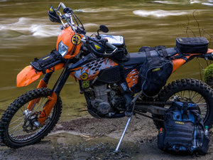 Nelson-Rigg Trails End Fender Bag (Front)