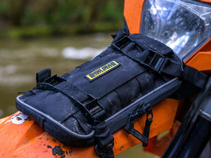 Nelson-Rigg Trails End Fender Bag (Front)