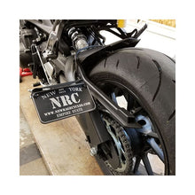 Load image into Gallery viewer, Side Mount License Plate for the Yamaha FZ-09 / MT-09